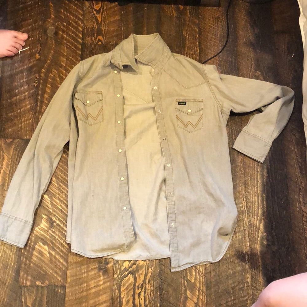 retro gray wrangler button down